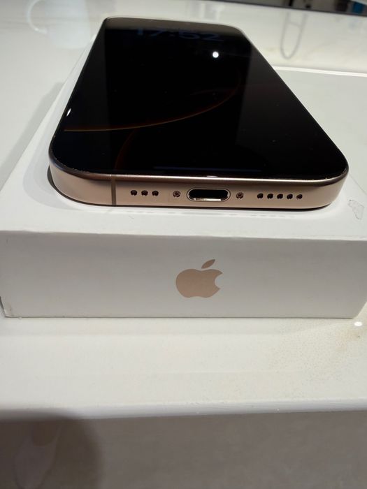 iPhone 16 pro 256 GB