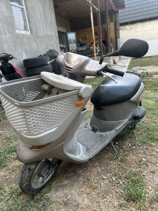 Срочно продам мопед Suzuki( на запчасти, под восстановления или донор)
