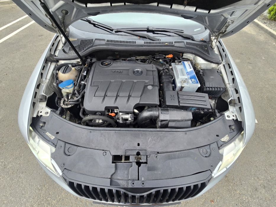 Skoda superb 2.0tdi 170cp Dsg