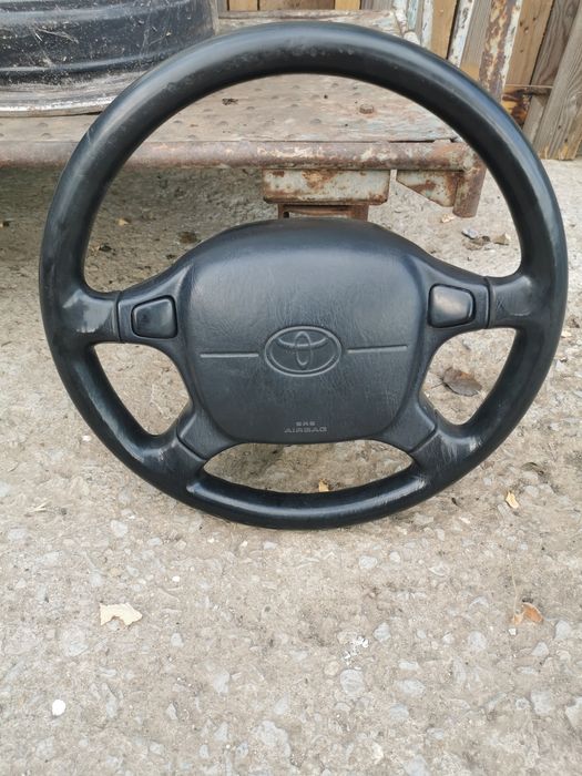 Волан за тойота рафт4