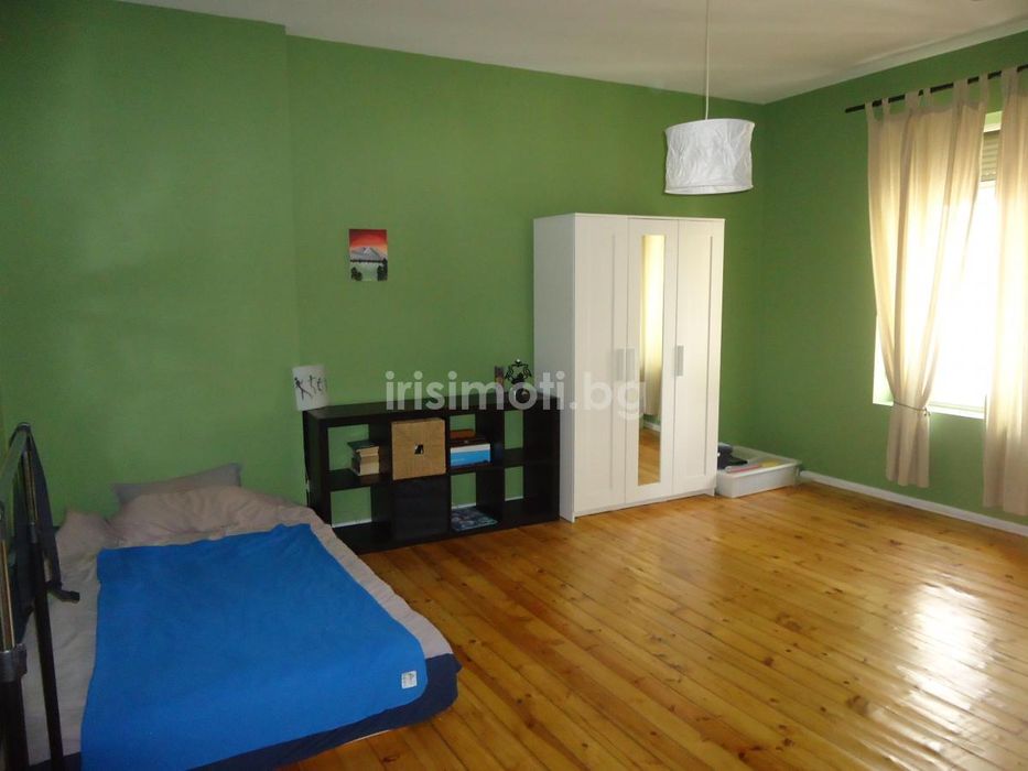 Продава се Тристаен апартамент в София, Център - 169 кв.м за 2427 €/кв.м - Снимка #3