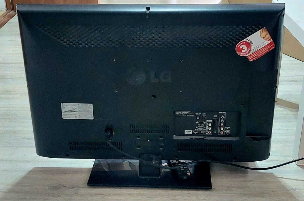 Телевизор LG с роутером