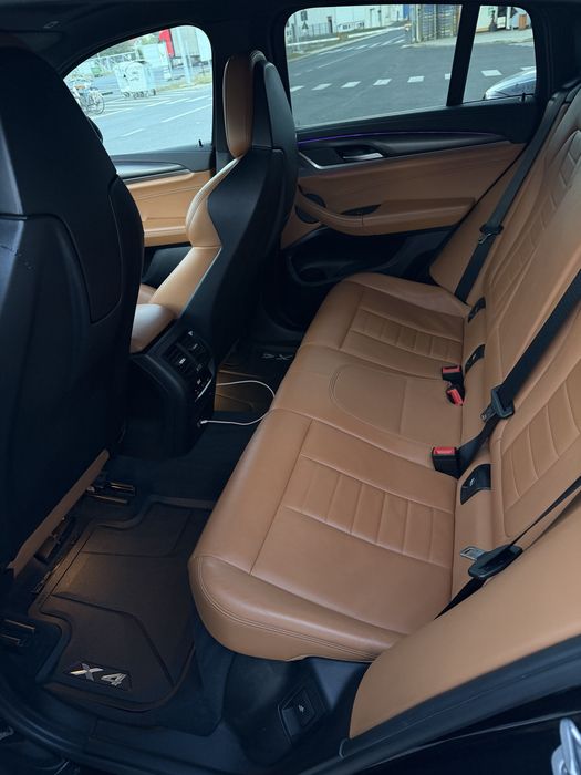 BMW X4 BMW X4 M pachet, 2.0d hibrid, primul proprietar pe România