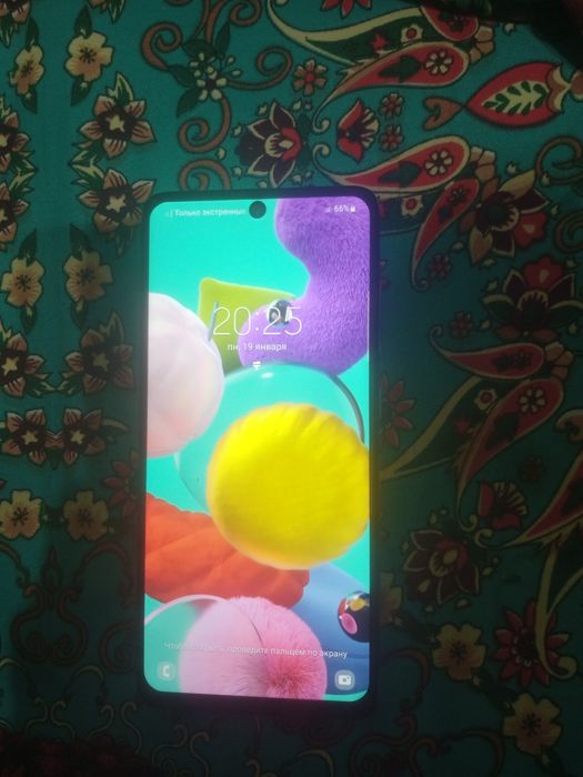 Samsung A51 память 64гб