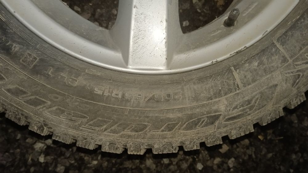 Диски с резиной,шипы