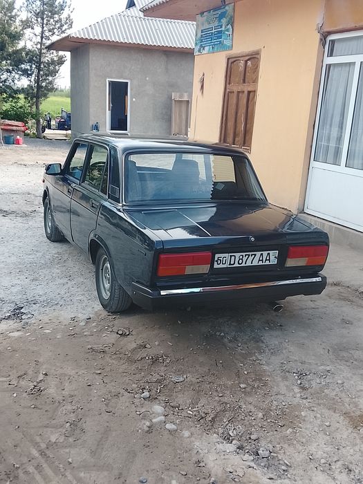 Vaz 2107 sotiladi