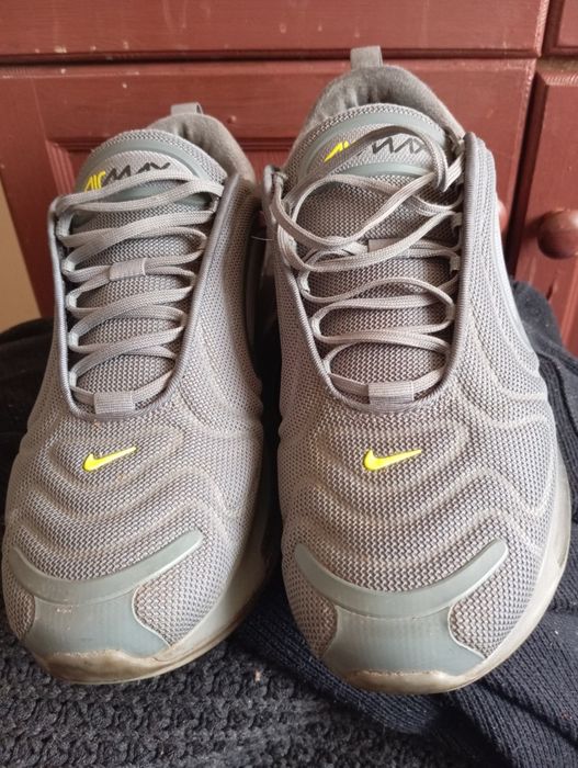 Три чифта маратонки NIKE Air max 720, 720-818