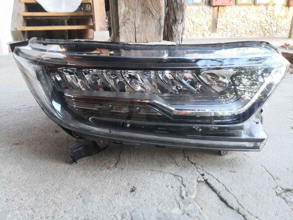Фар Honda CR-V LED десен/Фар Хонда ЦРВ Оригинален