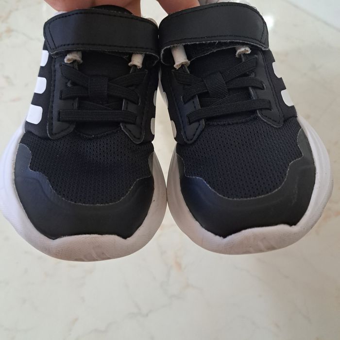 Adidasi Adidas mar28