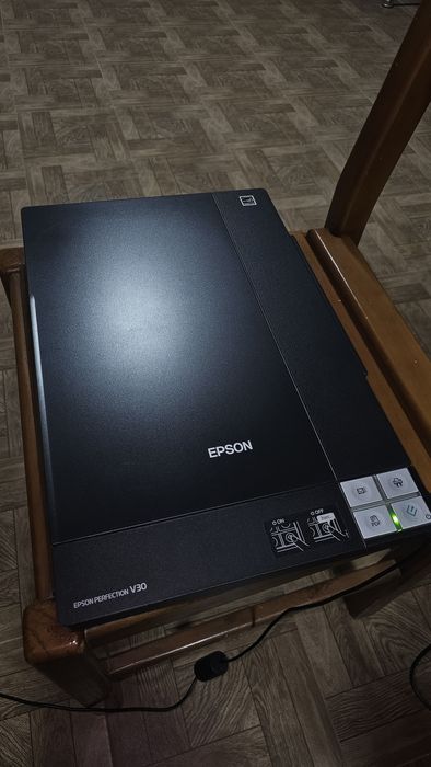 Продам сканер Epson