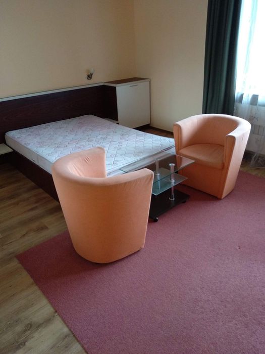 Дава се под наем Двустаен апартамент в София, Княжево - 67 кв.м за 428.91 € - Снимка #1