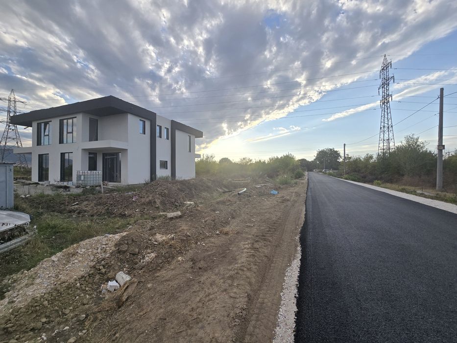 Двуетажна къща в Беломорски