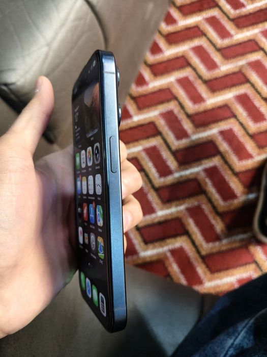 Iphone 15 про 256 памит