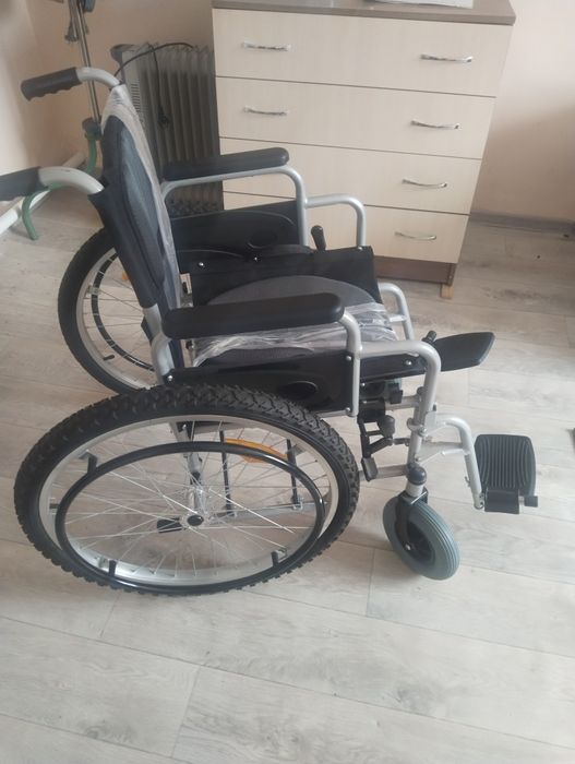 Продам Инвалидную коляску