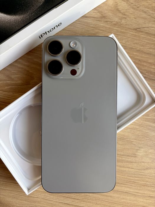 iPhone 15 Pro Max 256GB   – Natural Titanium – Ca Nou – 86% – 3200 lei