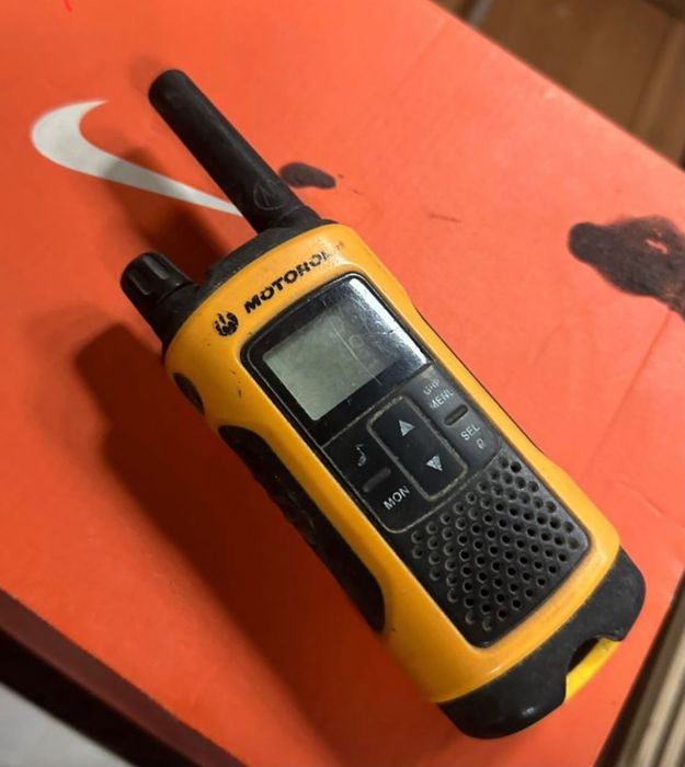 Рации Motorola TLKR T80 Extreme (пара)