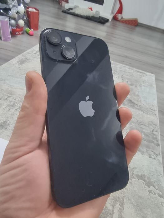 Vând iphone 14 plus