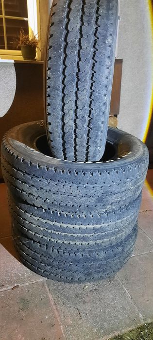 4 летни offroad гуми 275 70 18 Firestone 10mm перфектни Dodge Ram