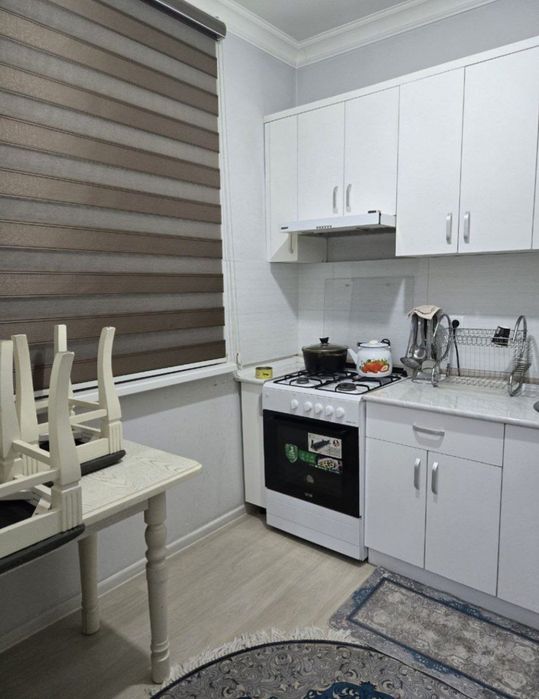 Мирзо-Улугбек метроси якинда квартирам бор арендага бераман