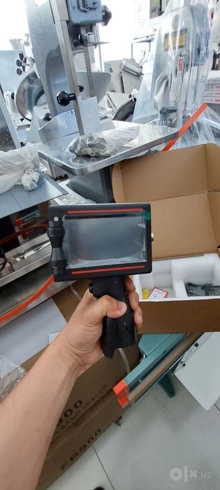 Data uradigan lazer dater apparat.i – Qadoqlarga sana bosish uchun