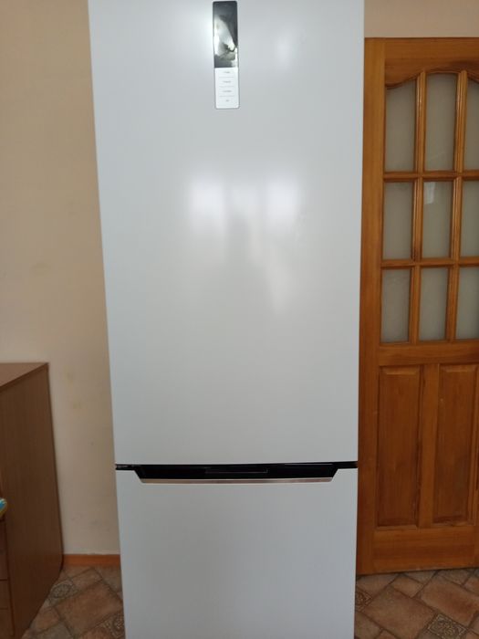 Продам холодильник Ханса