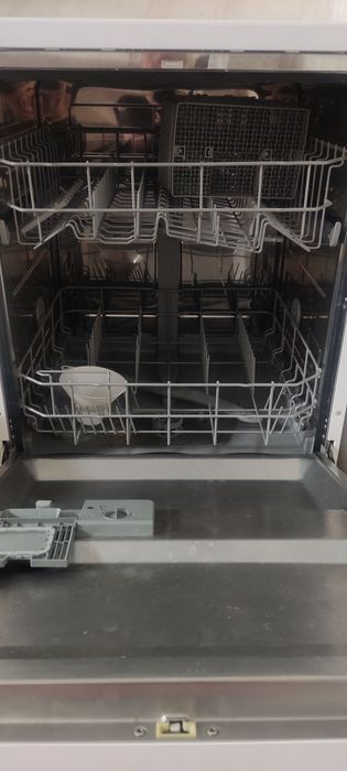 Посудомоечная машина