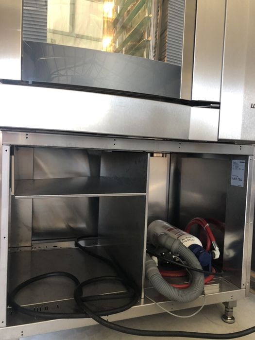 Хлебарски/Сладкарски Конвектомат Висхей/Wiesheu.САМОИЗМИВАНЕ!10 тави!