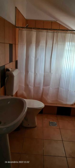 Casă de vânzare sau schimb cu apartament 2 camere Brăila