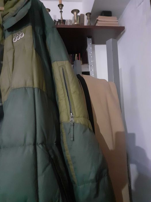 Яке 686 с пух за сноуборд