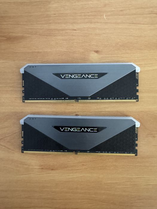 Memorie ddr4 Corsair 3200mhz CL16 32gb 2x16gb