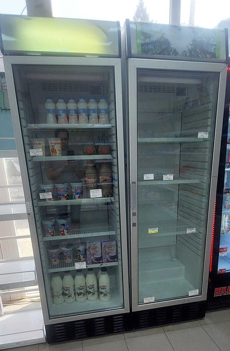 Витрини плюсови