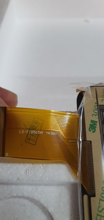 Vând touch-screen pentru tabletă de 9 inch !