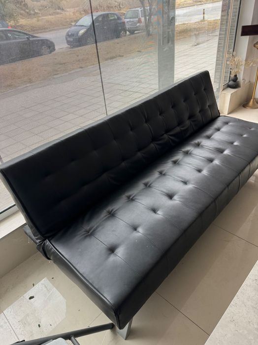 Офис оборудване {бюро,столове,секция}