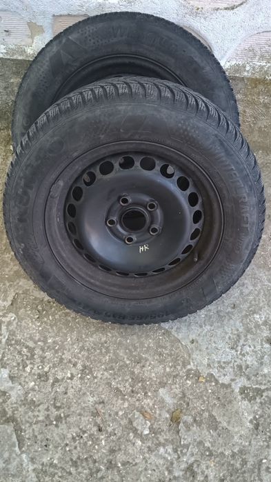 195/65/15 Зимни гуми 4бр. с джанти