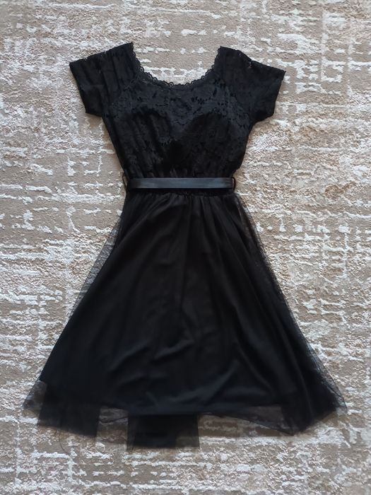 Rochie neagra de ocazie