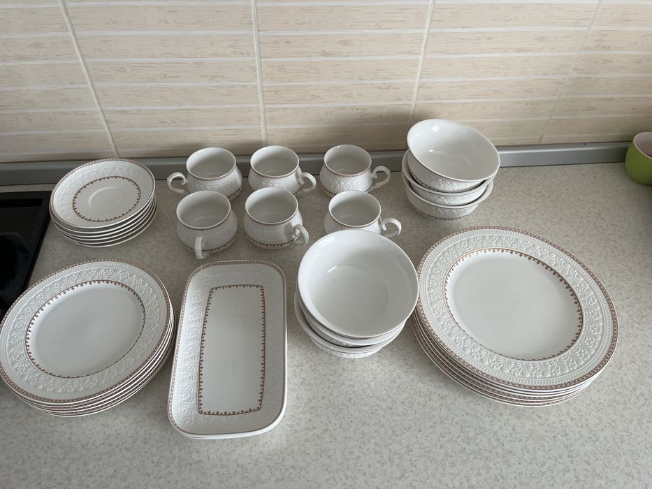 Чайно-столовый сервиз