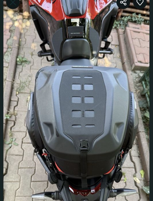 Vând geantă sw -motech  22-34L