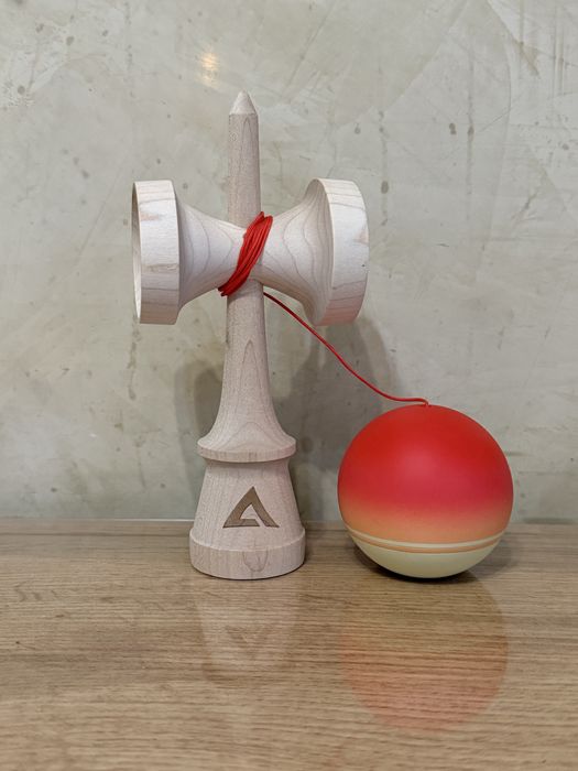 Kendama Su Lab x Active