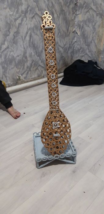 Продам домбру собственный ручной работа