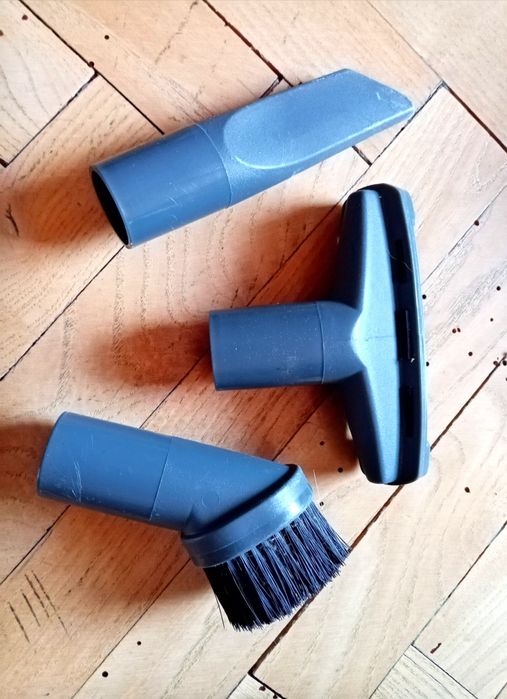 Работеща прахосмукачка Zelmer Delfin 819