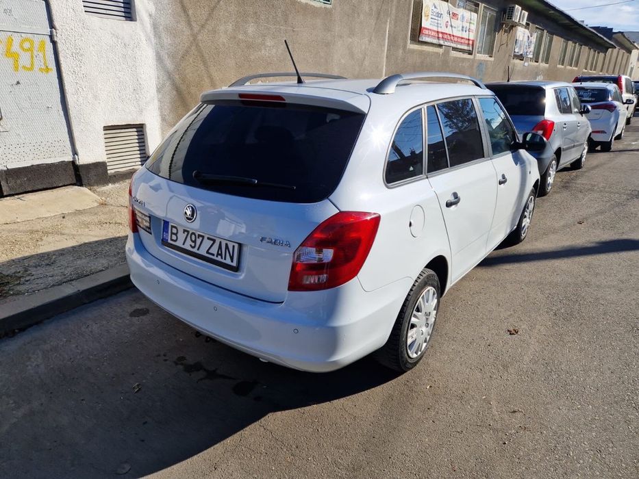 SKODA Fabia 2014 — imagine 3