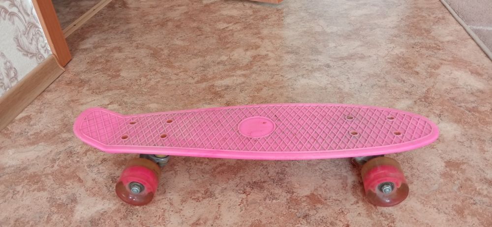 Продается пениборд.