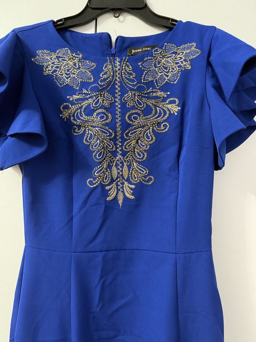 Продам платье отличного состояния