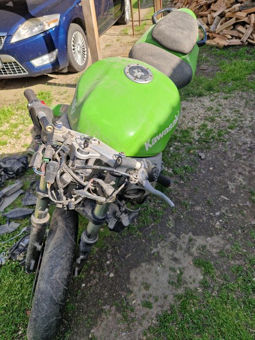 Piese Kawasaki Ninja  ZX9R   2000