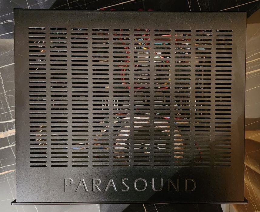 Amplificator Parasound Classic Model 2125 V2 THX