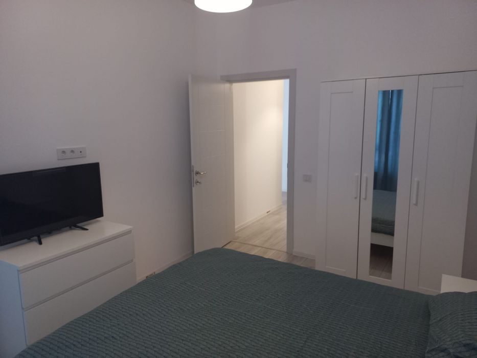 Închiriez apartament Militari Rezidence