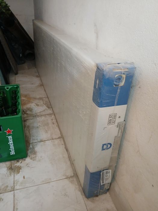 Радиатор панелен нов, 2 м дълъг, 60 см висок