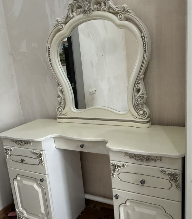 Спальный гарнитур сатылалы срочно