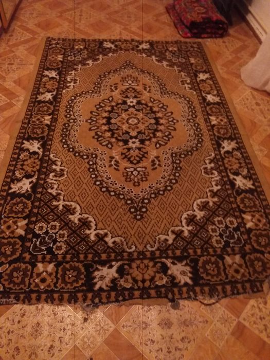 Зеркала шпатлевка 4900 ковры 35000