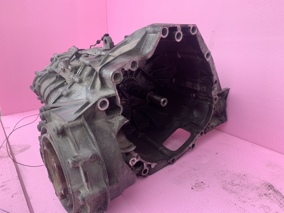 Cutie viteze Audi A4 2.7TDI BPP 0b1 301 103 d